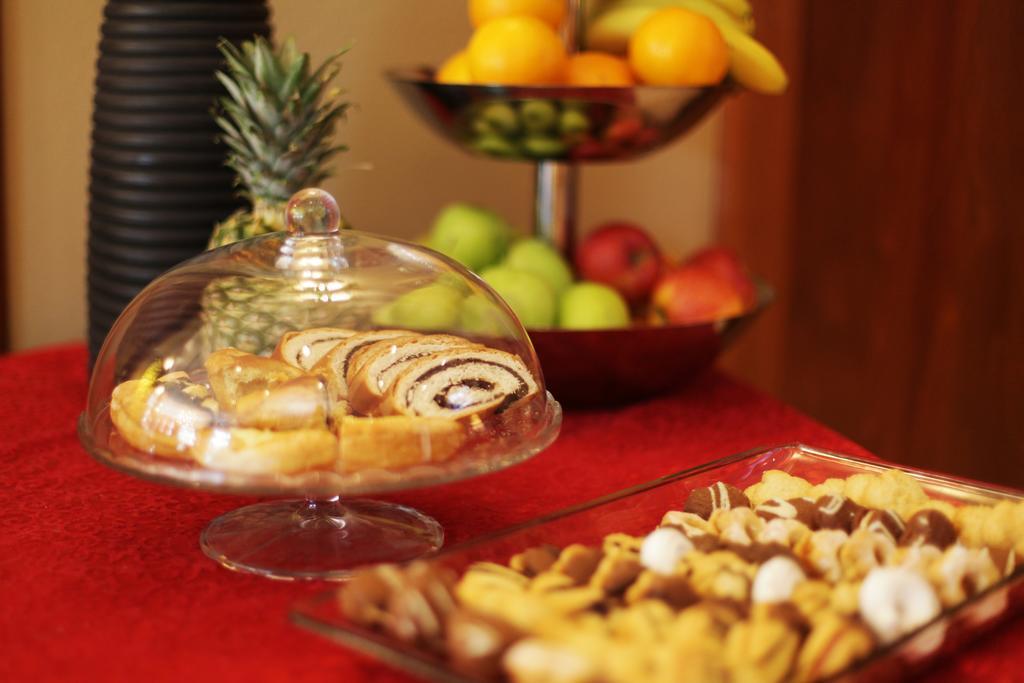 City Hotel Nitra With Free Parking Εξωτερικό φωτογραφία