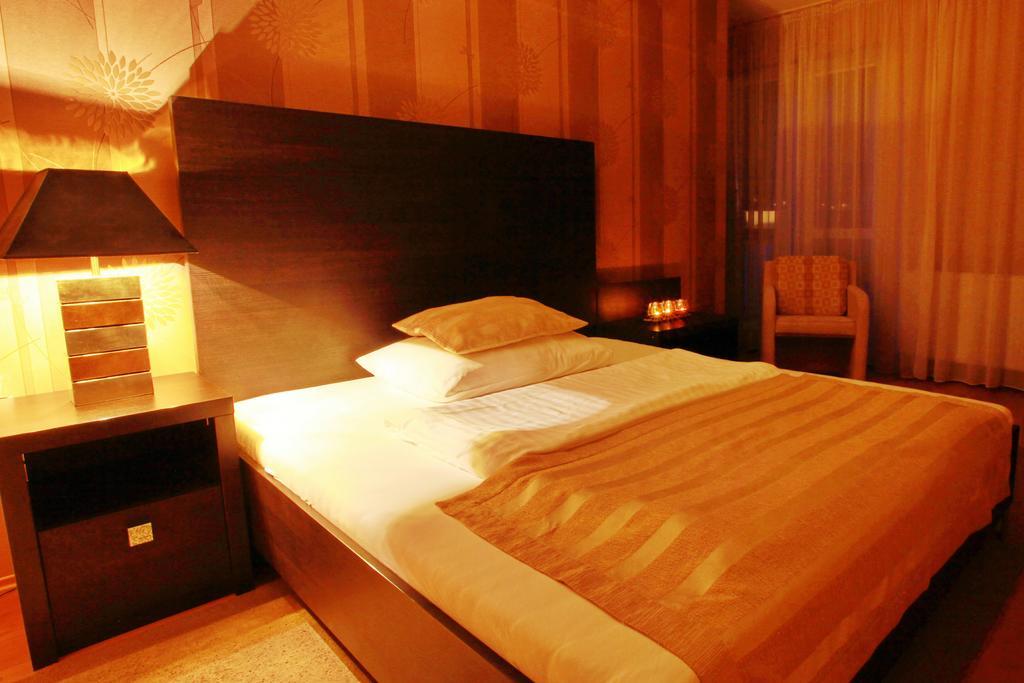 City Hotel Nitra With Free Parking Δωμάτιο φωτογραφία